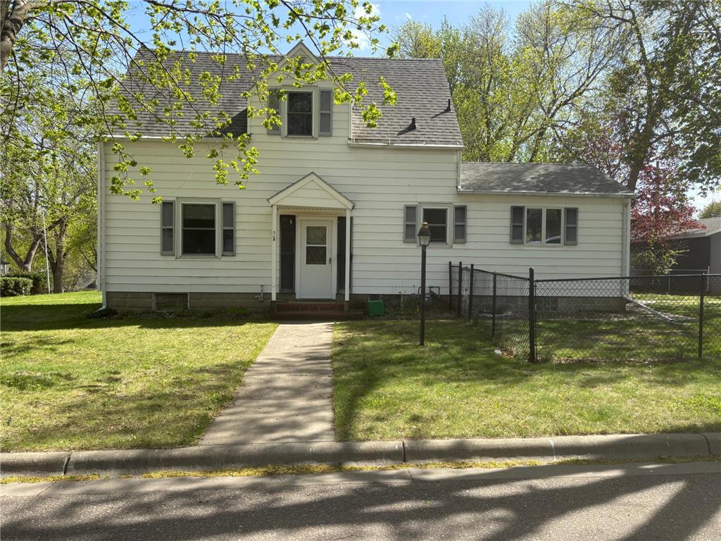 121 N 10th Street Montevideo MN 56265 7072994 image1
