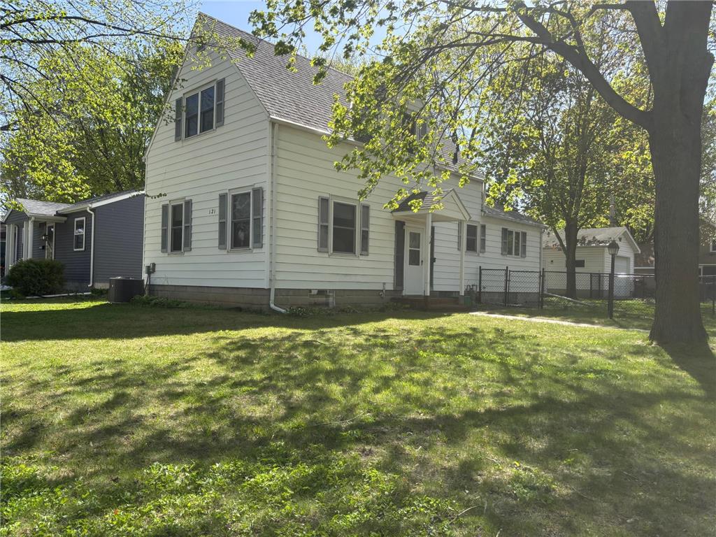 121 N 10th Street Montevideo MN 56265 7072994 image6