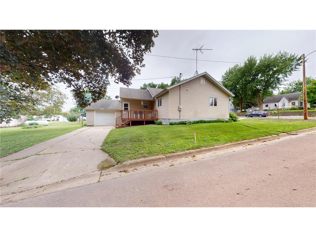 121 N 2nd Street Kiester MN 56051 7085929 image20
