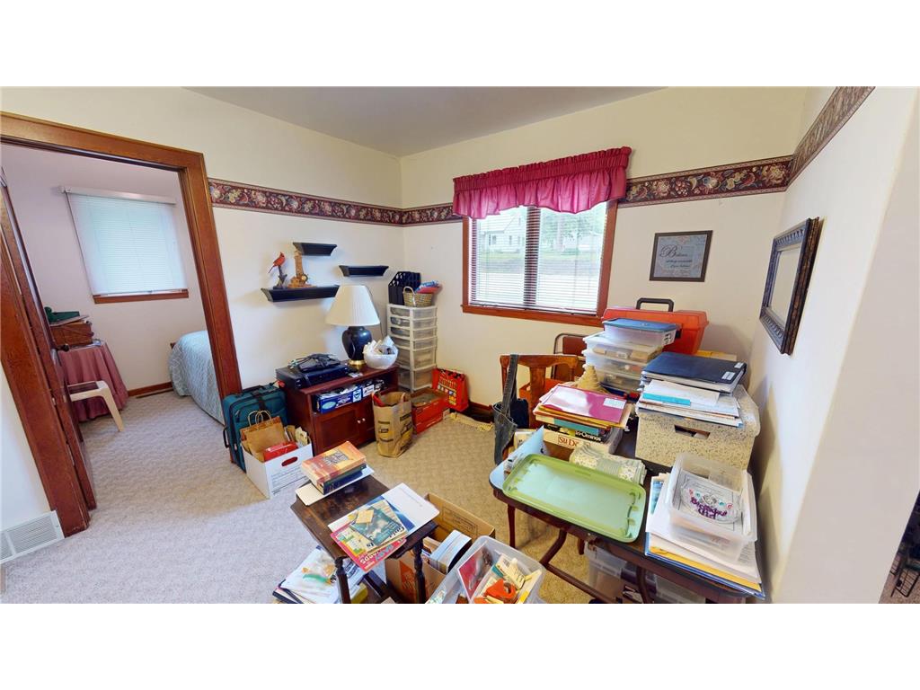 121 N 2nd Street Kiester MN 56051 7085929 image5