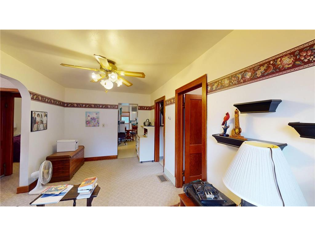 121 N 2nd Street Kiester MN 56051 7085929 image6