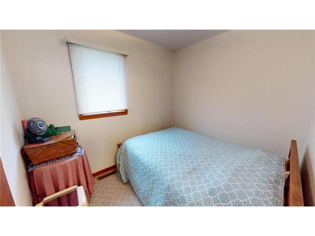 121 N 2nd Street Kiester MN 56051 7085929 image8