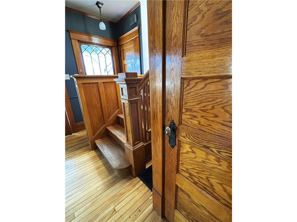 121 N 5th Street Montevideo MN 56265 7045562 image23