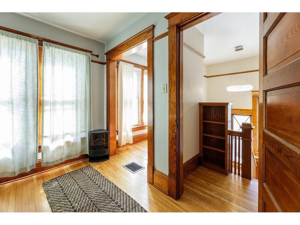 121 N 5th Street Montevideo MN 56265 7045562 image31