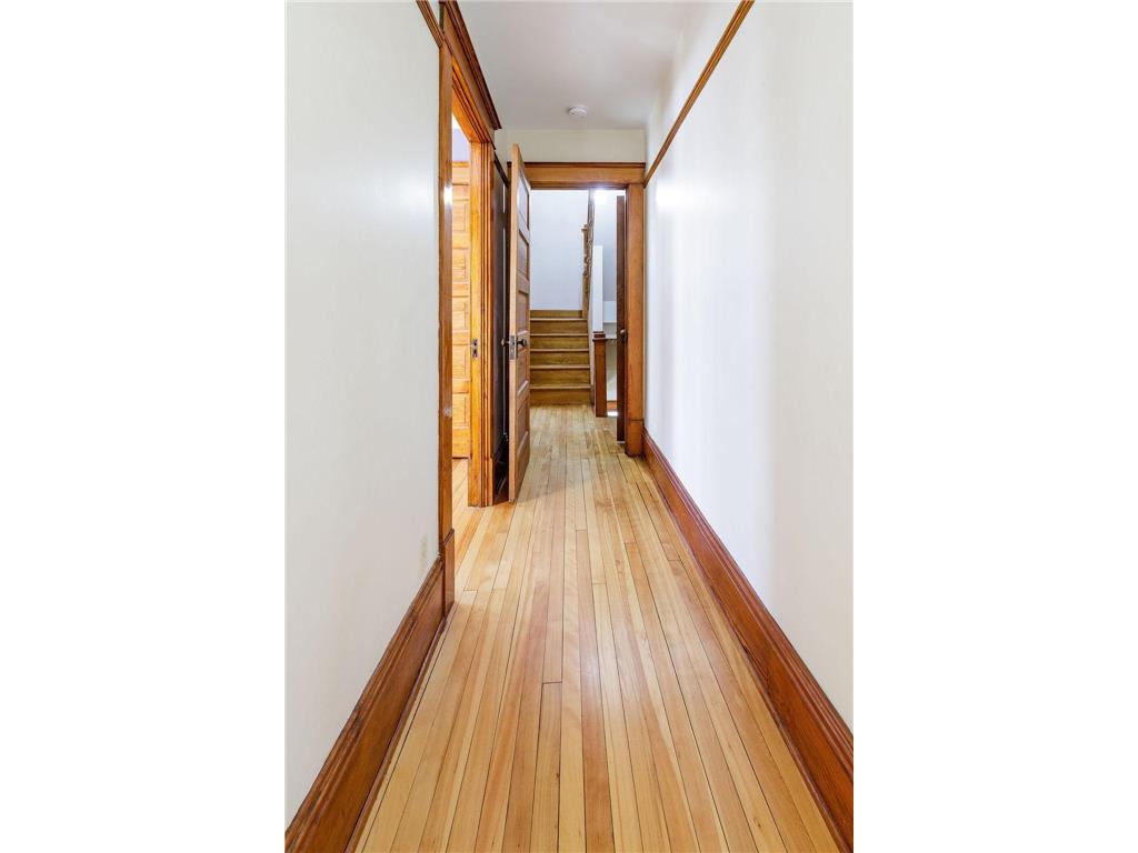 121 N 5th Street Montevideo MN 56265 7045562 image34