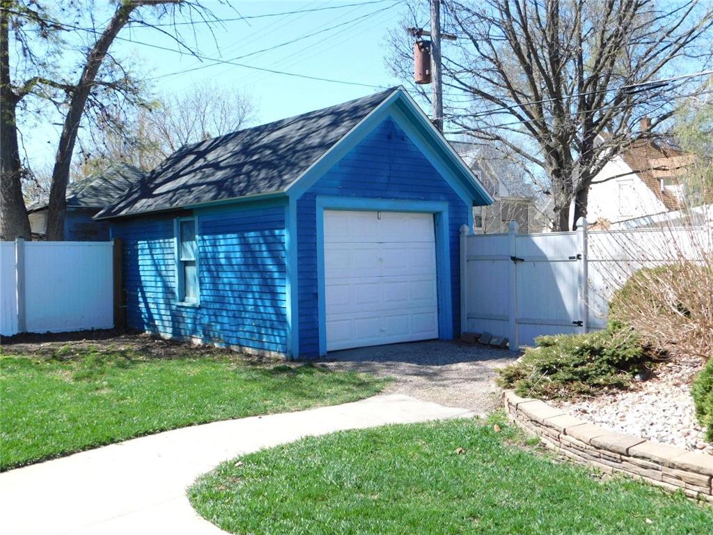 121 N 5th Street Montevideo MN 56265 7045562 image72