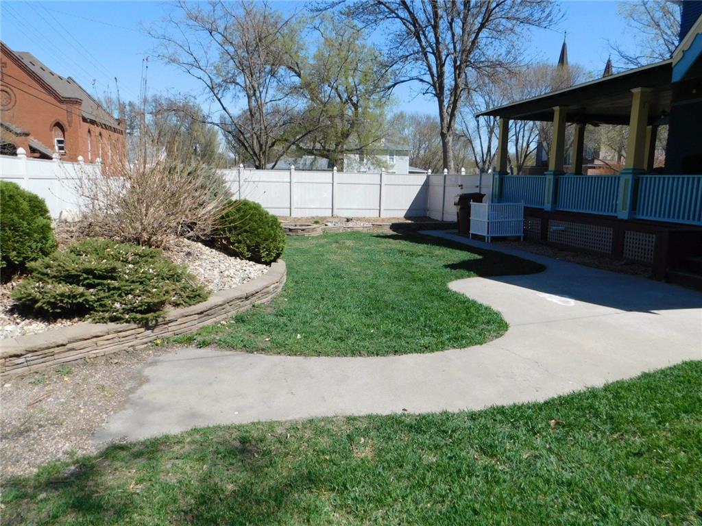 121 N 5th Street Montevideo MN 56265 7045562 image83