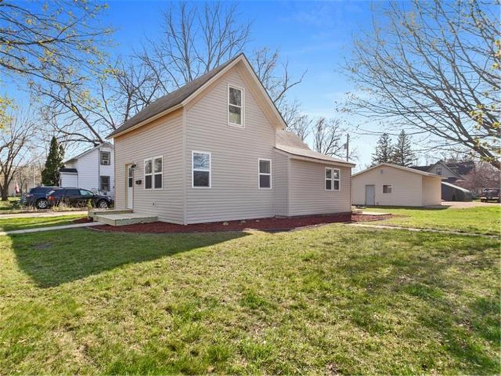 121 N Pearl Street River Falls WI 54022 6526316 image1