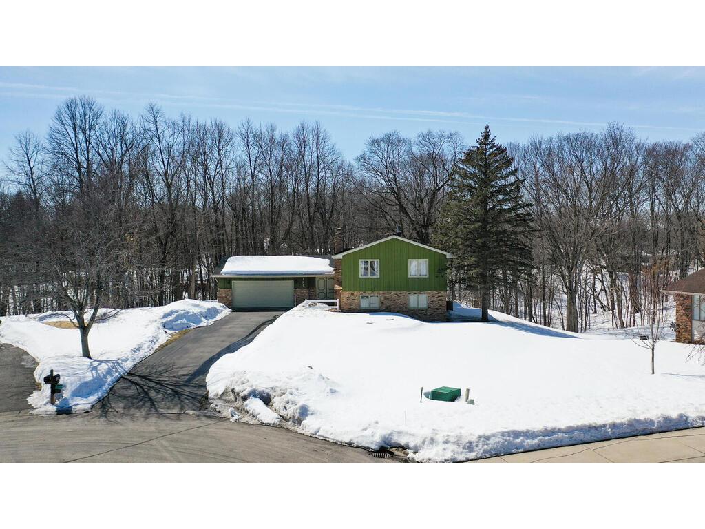 121 Ridge Circle SE, Saint Michael, MN, 55376 MLS 6348296 Edina Realty