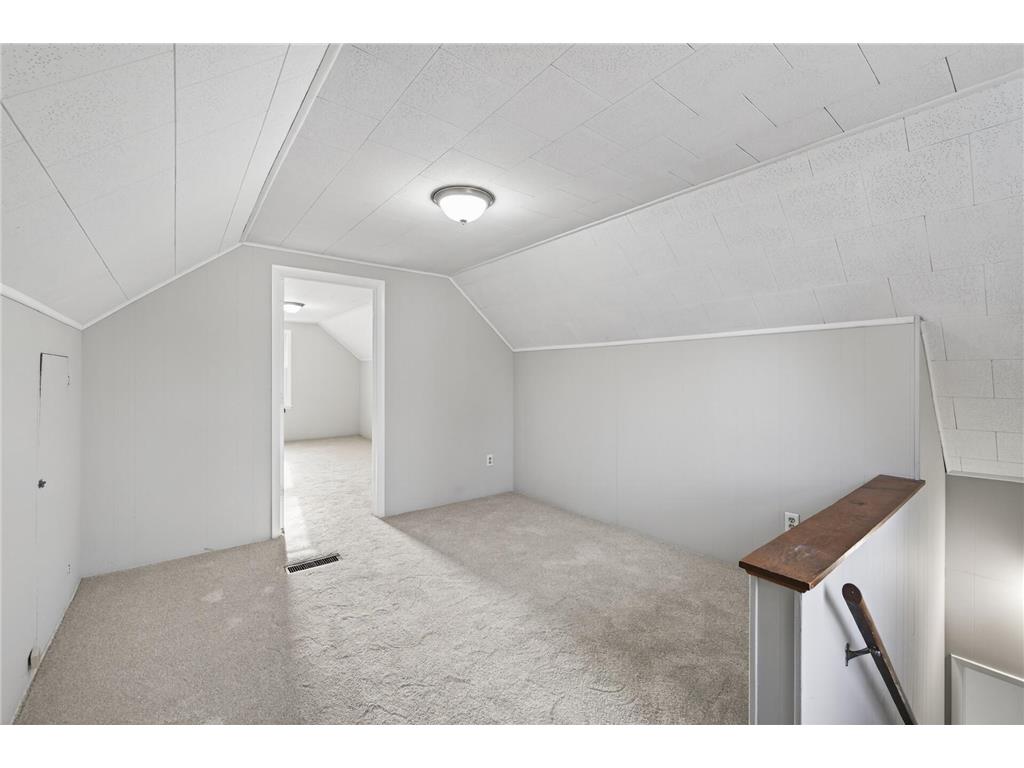 121 Roselawn Avenue E Maplewood MN 55117 7056950 image17