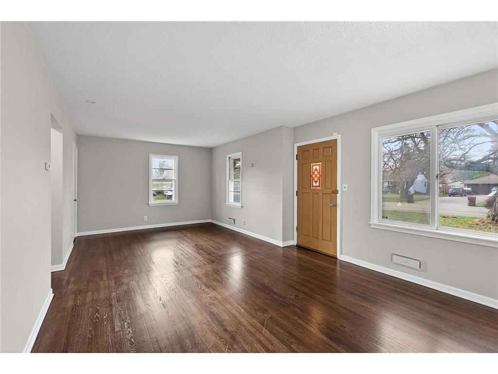 121 Roselawn Avenue E Maplewood MN 55117 7056950 image5
