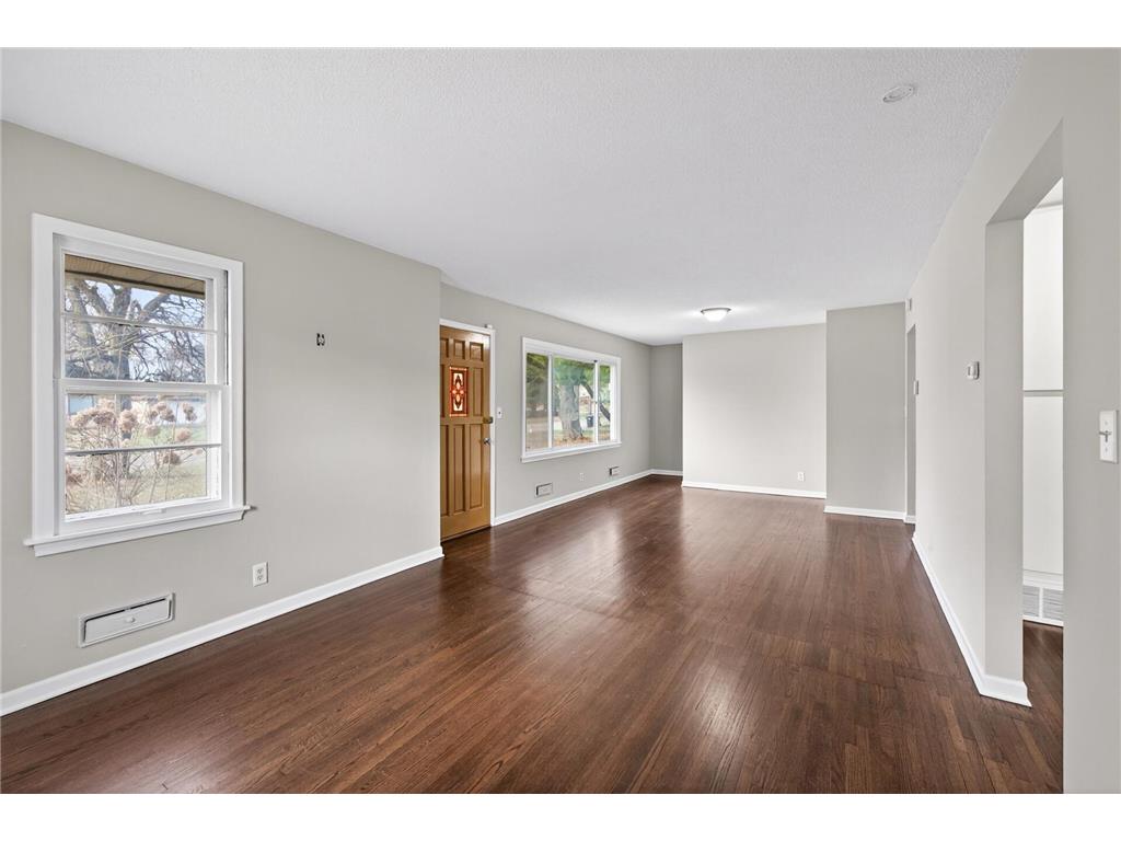 121 Roselawn Avenue E Maplewood MN 55117 7056950 image8