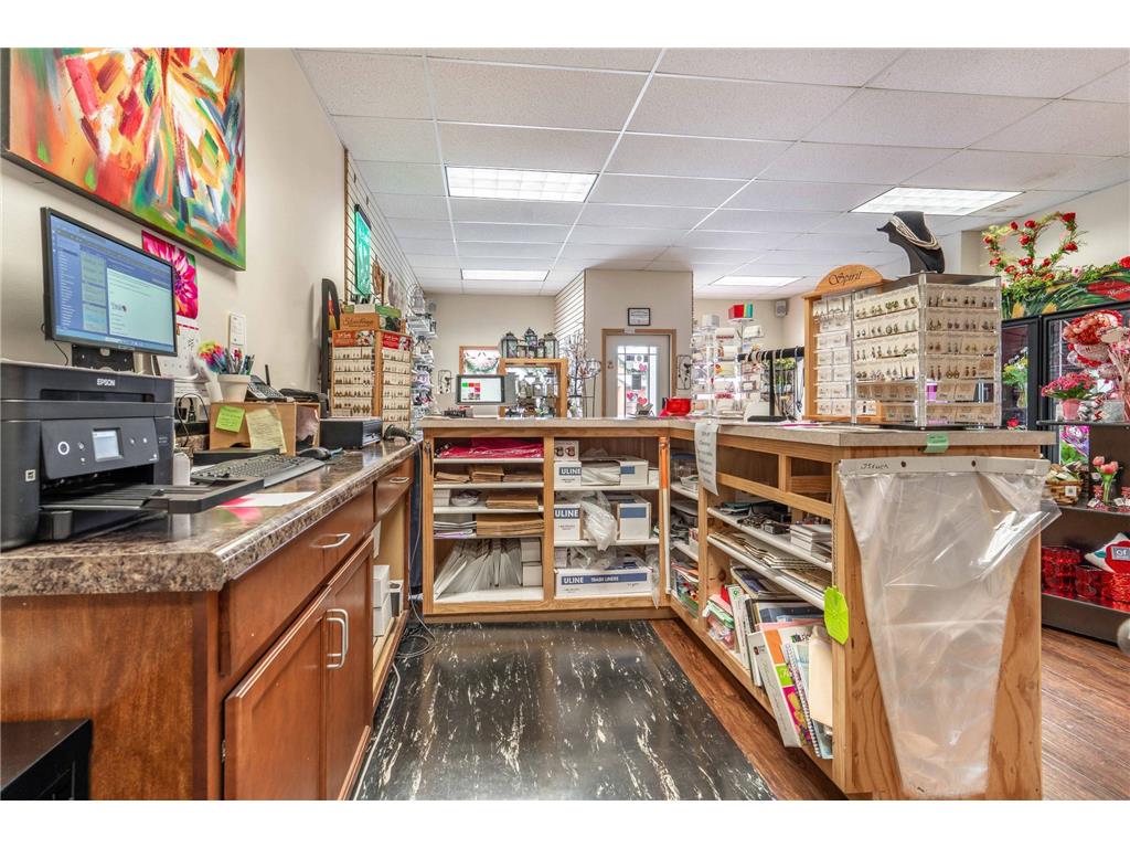 121 S Broadway Pelican Rapids MN 56572 7053234 image15