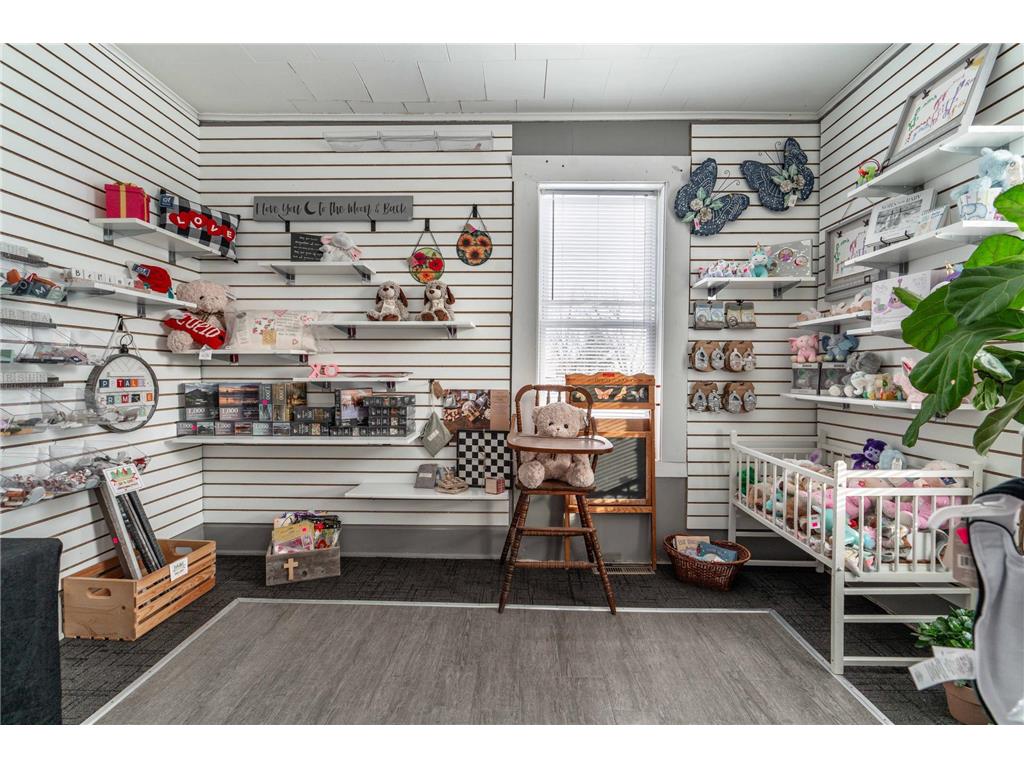 121 S Broadway Pelican Rapids MN 56572 7053234 image29