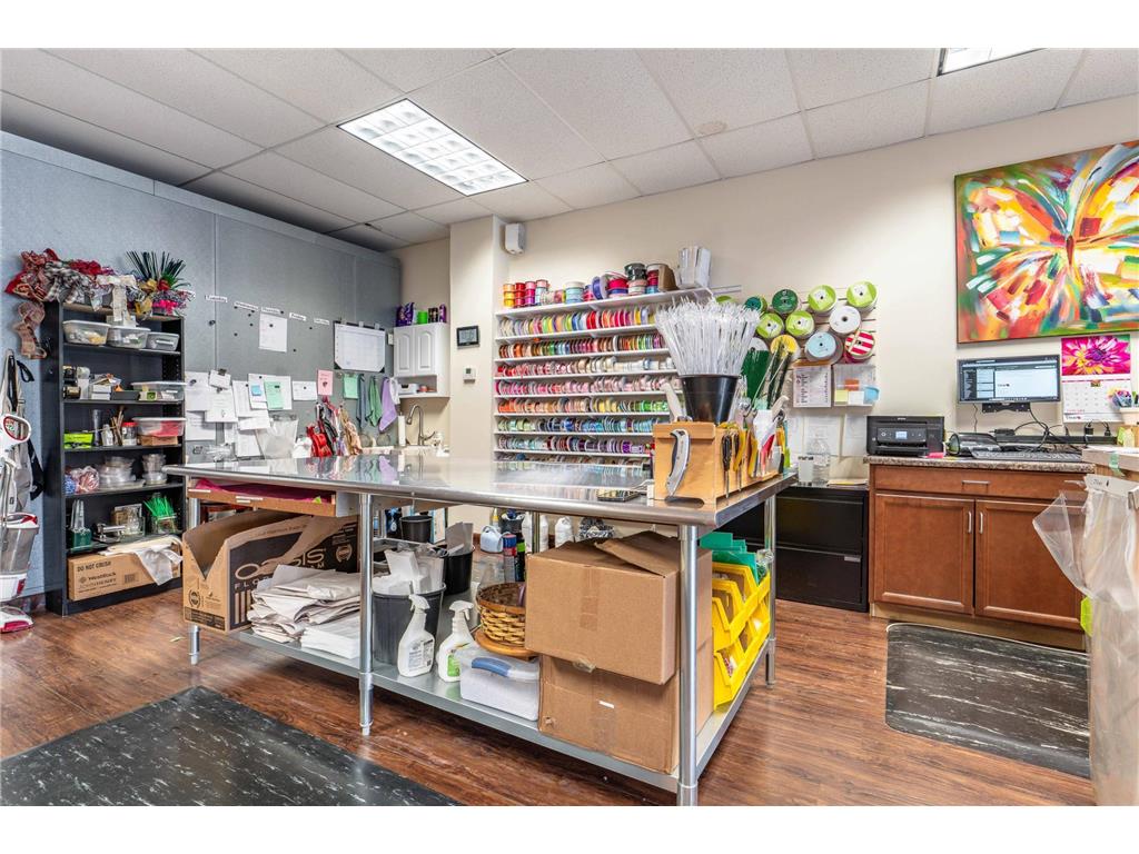 121 S Broadway Pelican Rapids MN 56572 7053234 image43