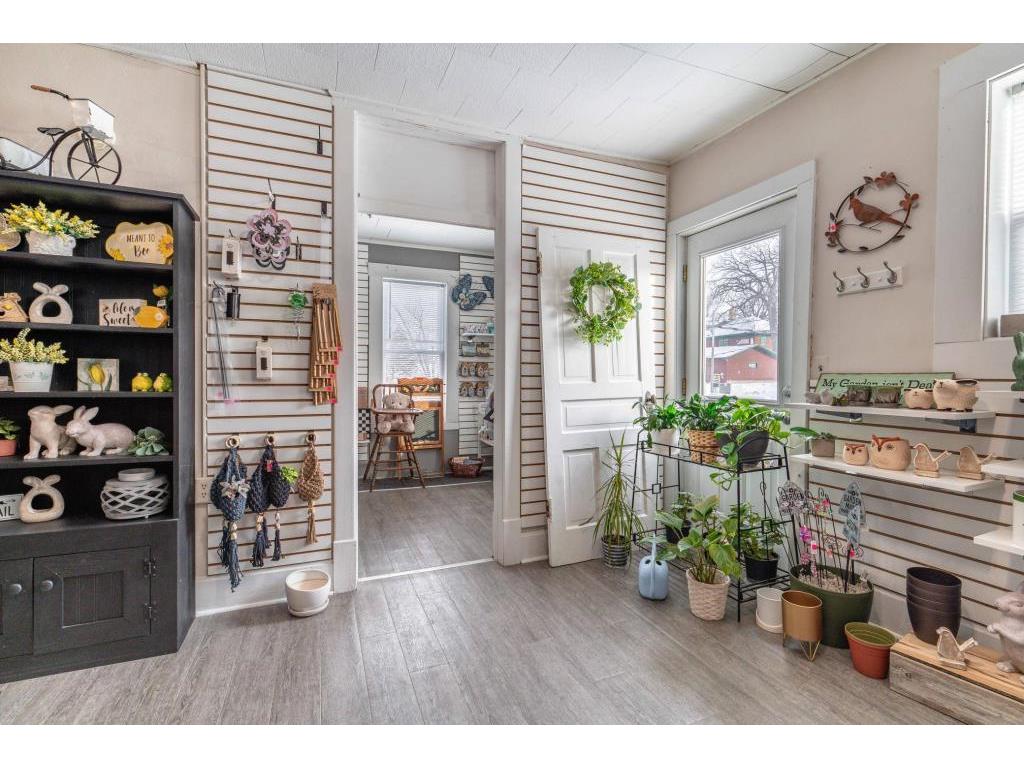 121 S Broadway Pelican Rapids MN 56572 7084693 image27