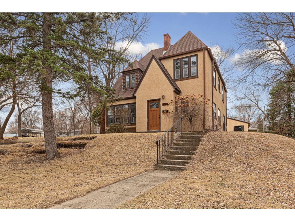 121 S Sverdrup Avenue Jackson MN 56143 6689895 image1