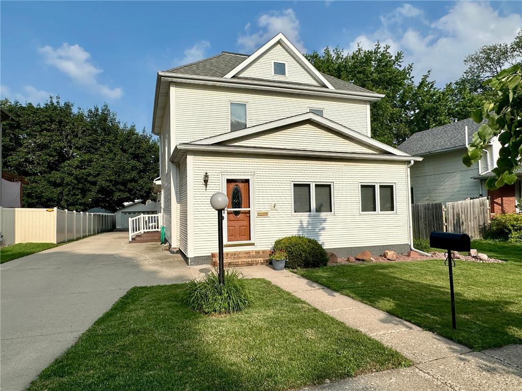 121 SE Park Street Luverne MN 56156 6751497 image1