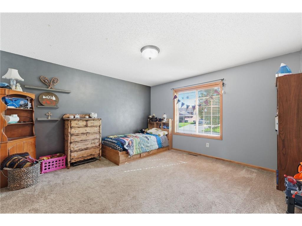 121 Shire Road N Watkins MN 55389 7095530 image15