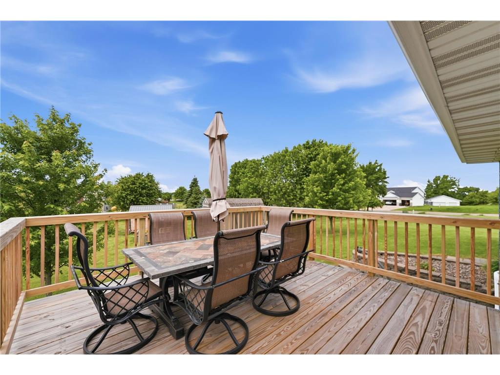 121 Shire Road N Watkins MN 55389 7095530 image25
