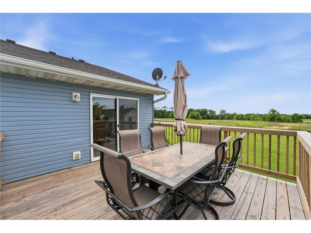 121 Shire Road N Watkins MN 55389 7095530 image26