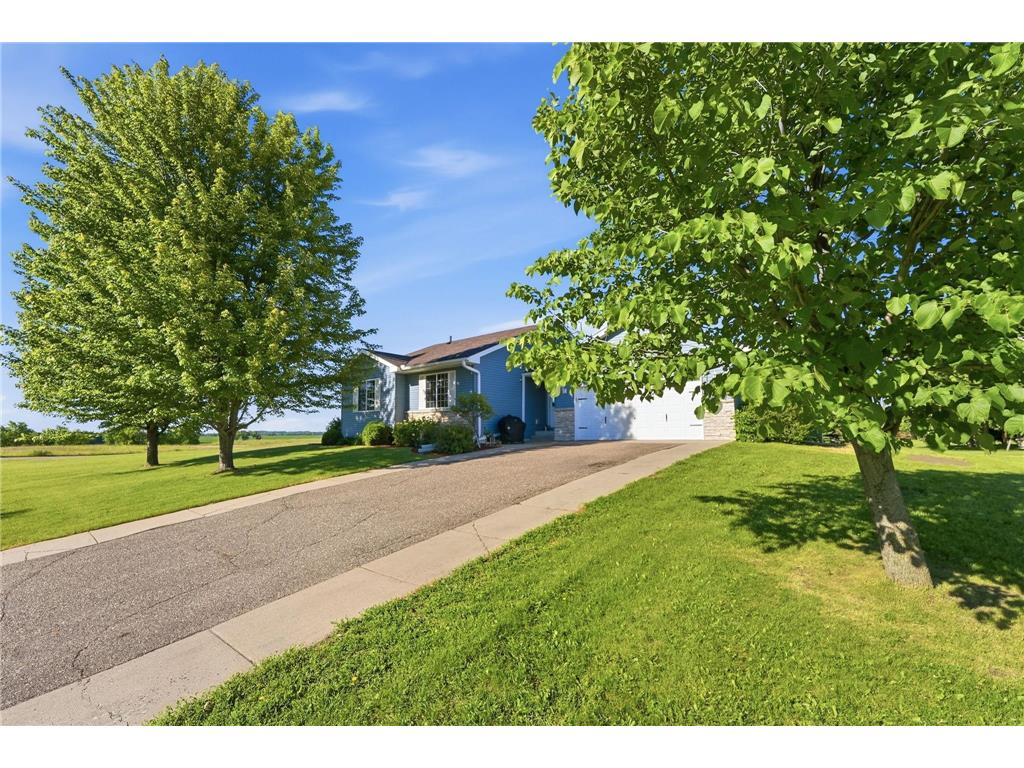 121 Shire Road N Watkins MN 55389 7095530 image4