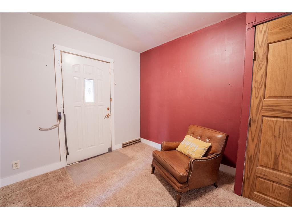 121 W Oak Street Stanley WI 54768 7041176 image23