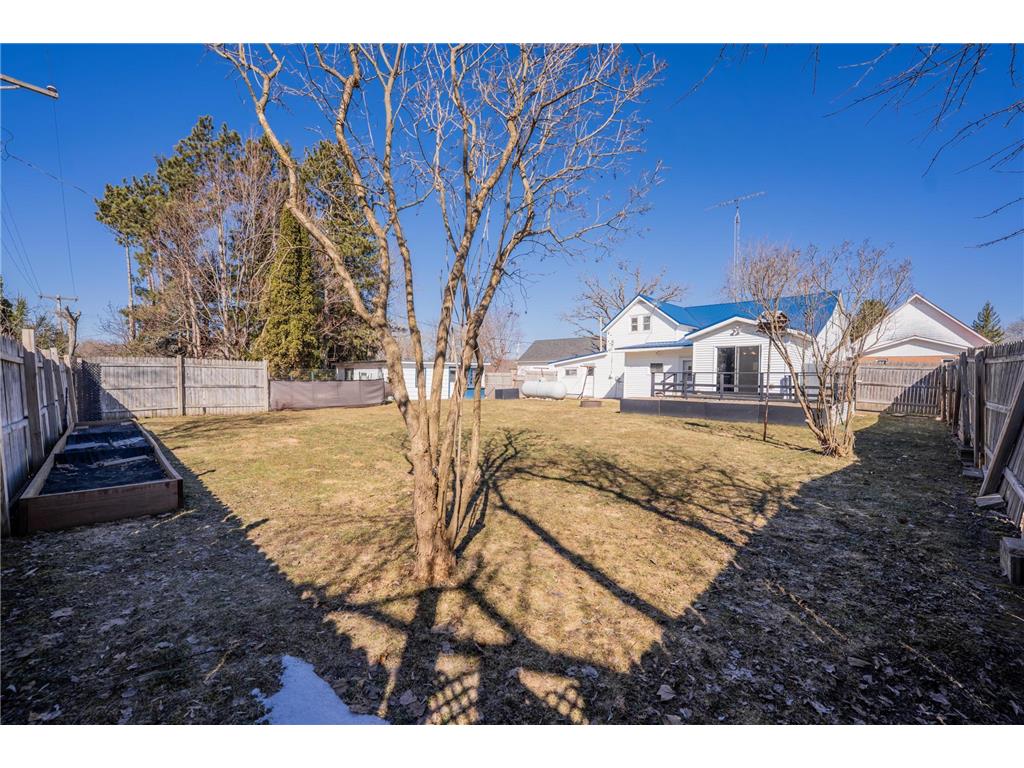 121 W Oak Street Stanley WI 54768 7041176 image40