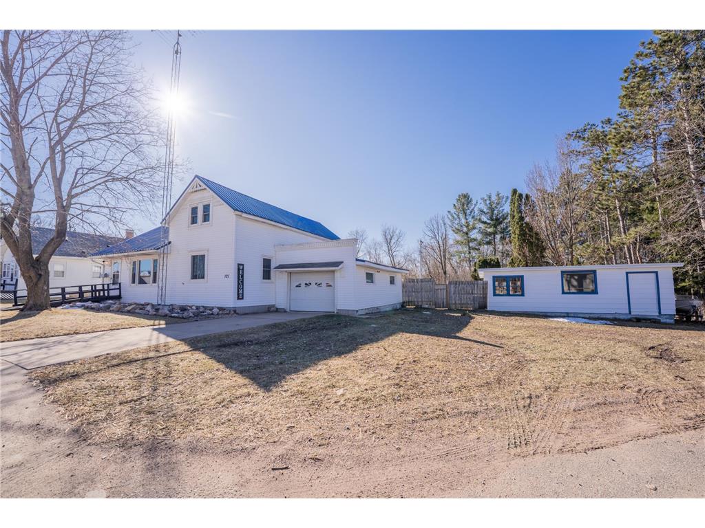 121 W Oak Street Stanley WI 54768 7041176 image45