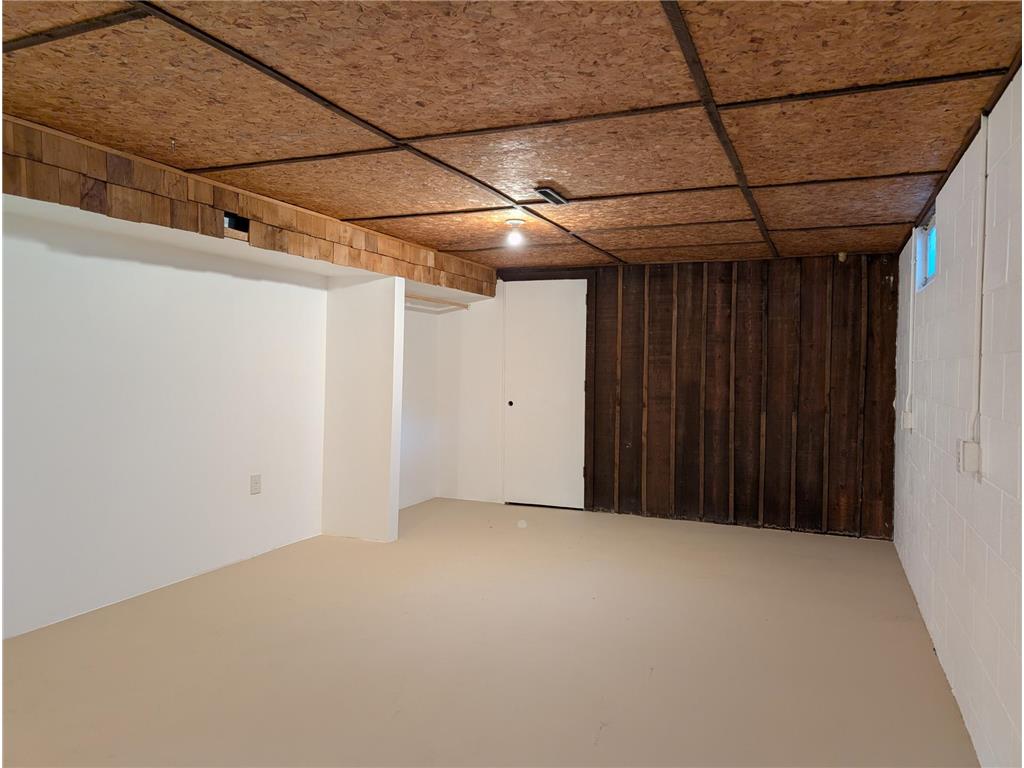 121 W Rowena Street Ivanhoe MN 56142 6742084 image26