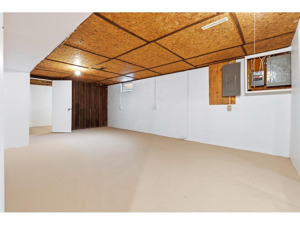 121 W Rowena Street Ivanhoe MN 56142 7055252 image44