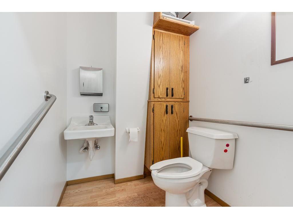 121 W Saxon Street Ivanhoe MN 56142 6773299 image17