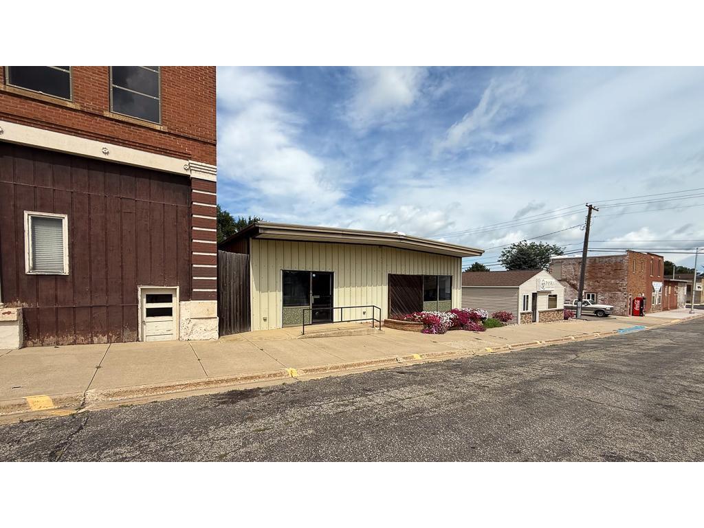 121 W Saxon Street Ivanhoe MN 56142 6773299 image19