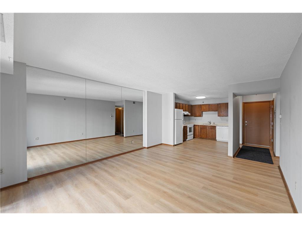121 Washington Avenue S #1007 Minneapolis MN 55401 6819065 image7
