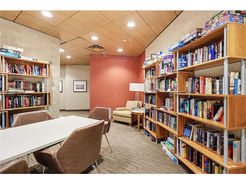121 Washington Avenue S #417 Minneapolis MN 55401 7010557 image25