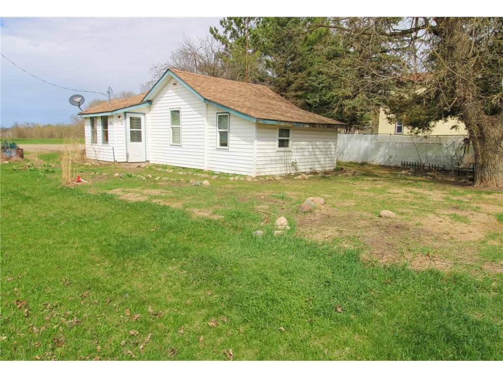 121 Washington Street W Burtrum MN 56318 7060754 image1