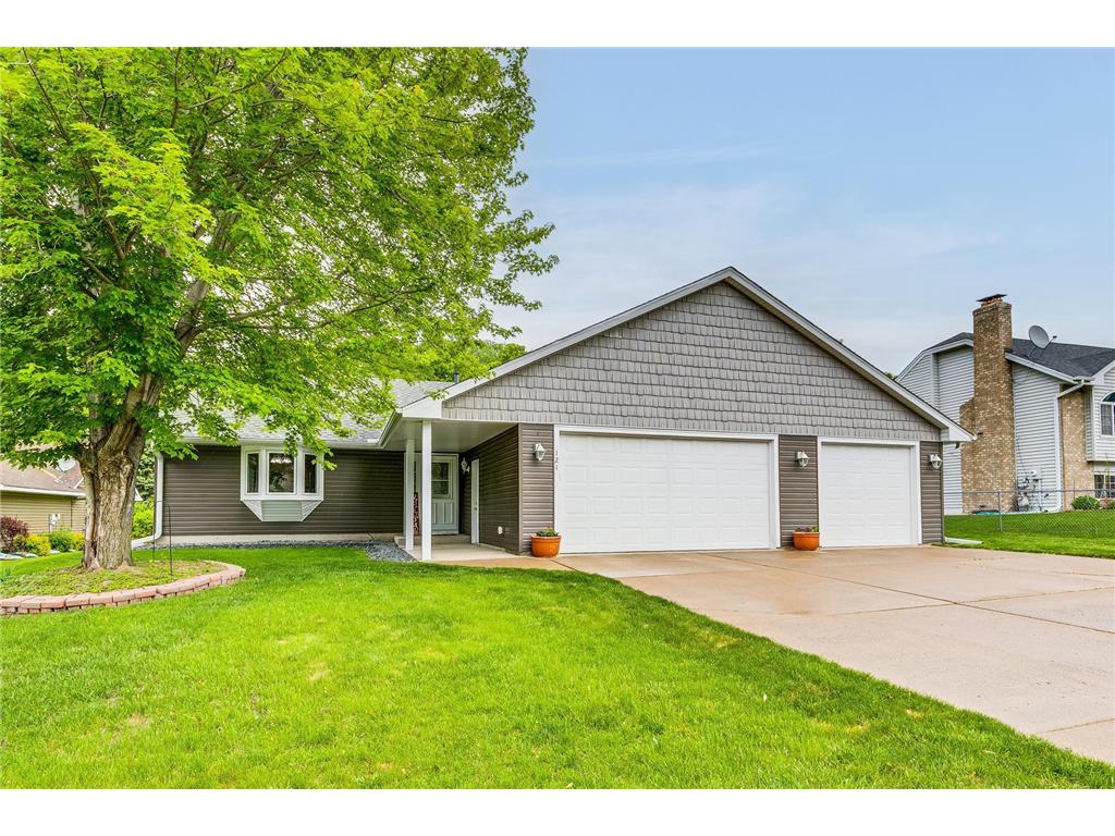 121 Yorkton Ridge Little Canada MN 55117 6720542 image1