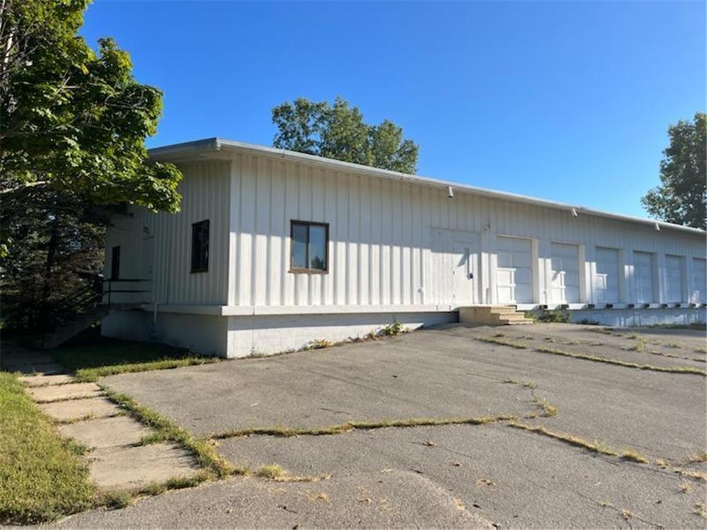 1210 14th Street NE, Austin, MN, 55912 MLS 6324810 Edina Realty