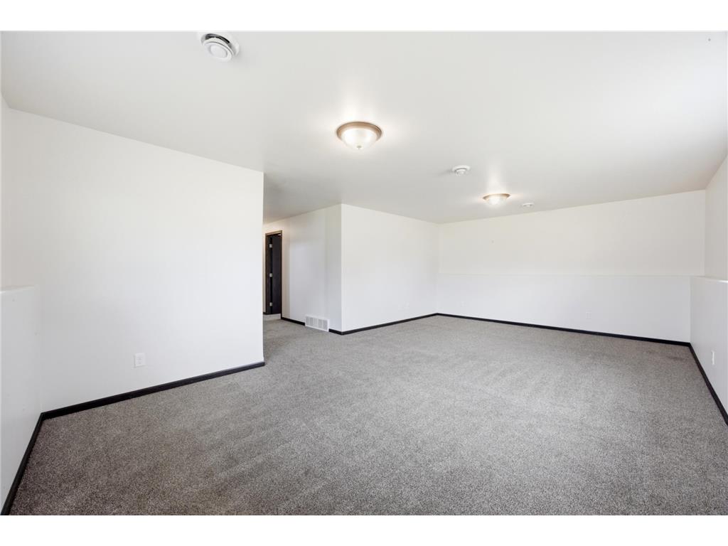 1210 30th Avenue W West Fargo ND 58078 7108445 image15