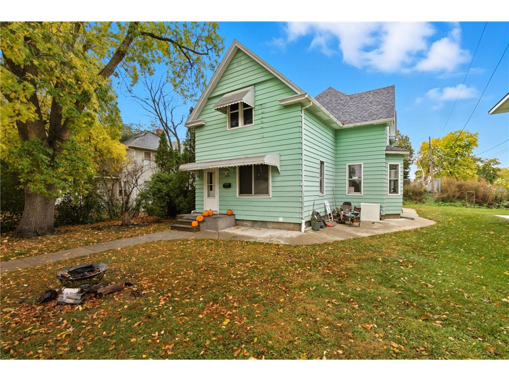 1210 6th Avenue S Saint Cloud MN 56301 6815233 image1