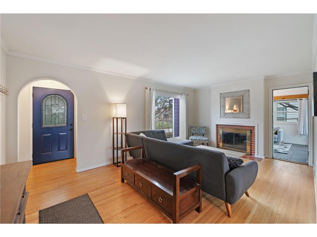 1210 Delaware Avenue West Saint Paul MN 55118 7046796 image2