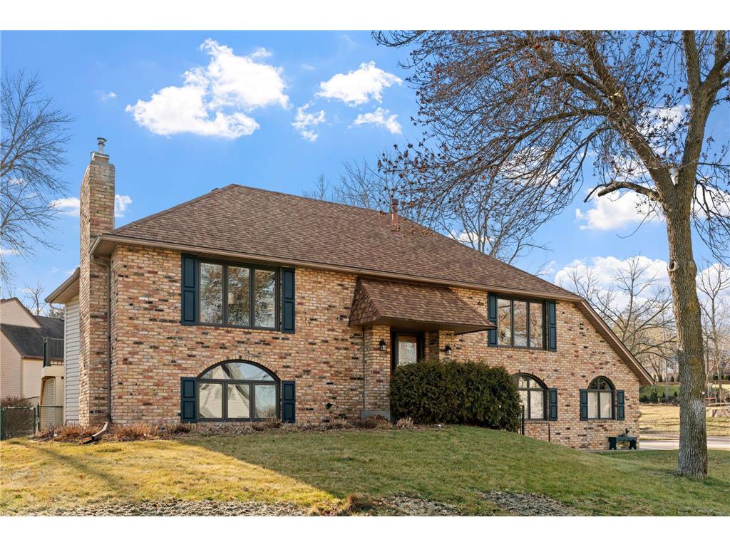 1210 Josephine Road Roseville MN 55113 - Josephine 6484556 image1