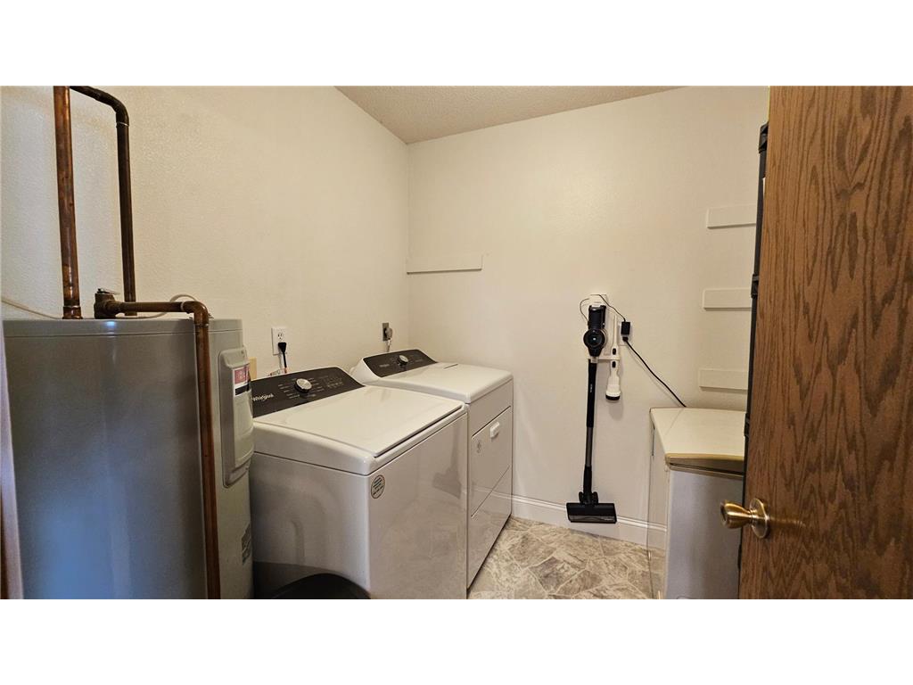 1210 Long Avenue #202 Detroit Lakes MN 56501 6768065 image18