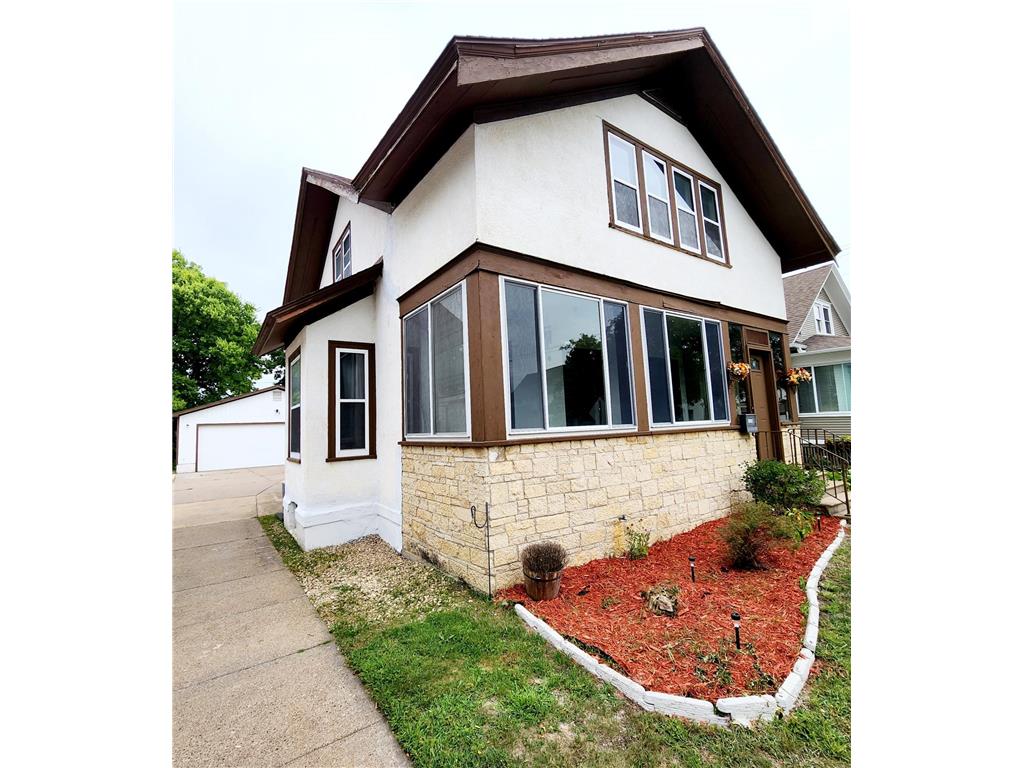 1210 W 5th Street Winona MN 55987 6421527 image1