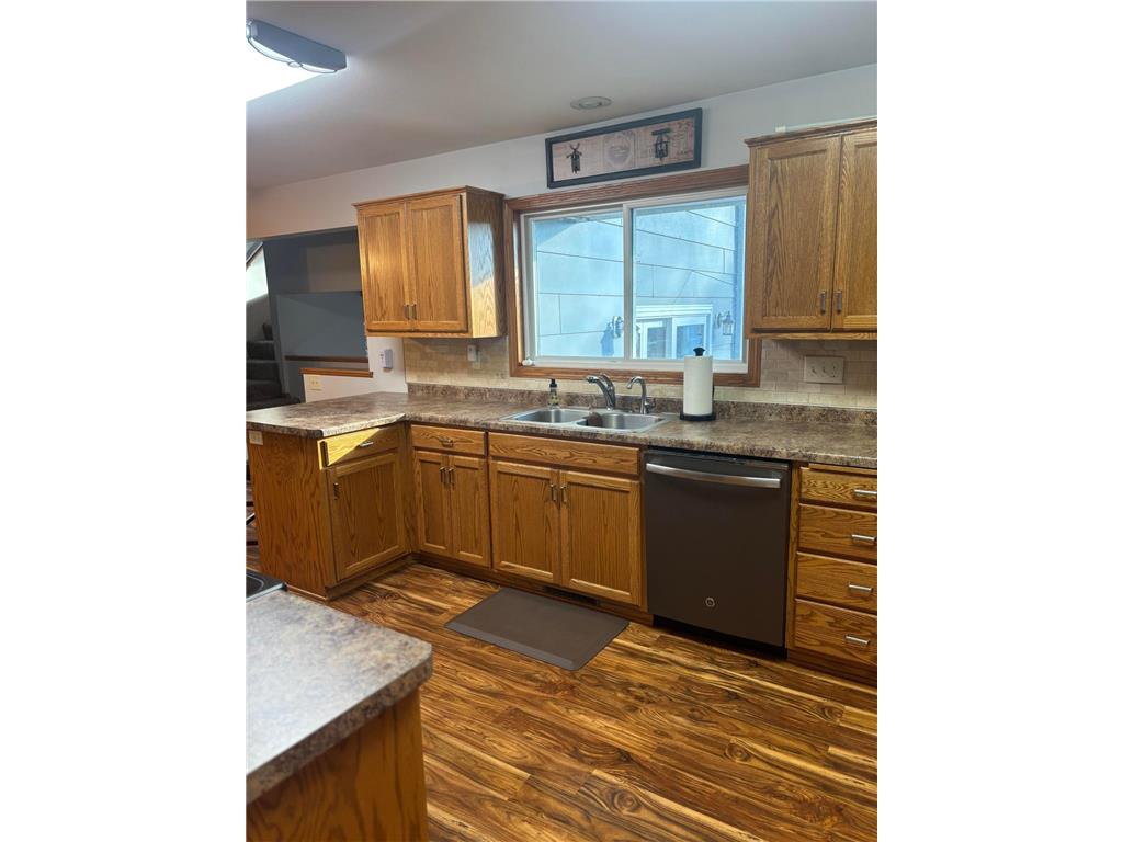 1210 Willmar Avenue SE Willmar MN 56201 6821478 image16