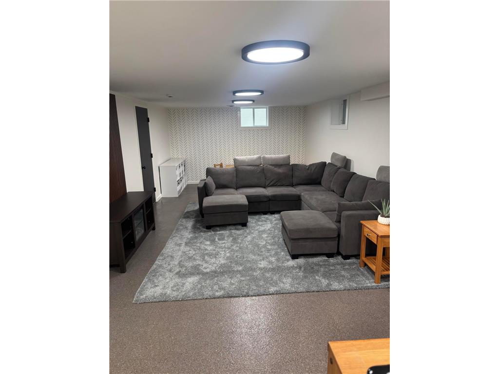 1210 Willmar Avenue SE Willmar MN 56201 6821478 image55