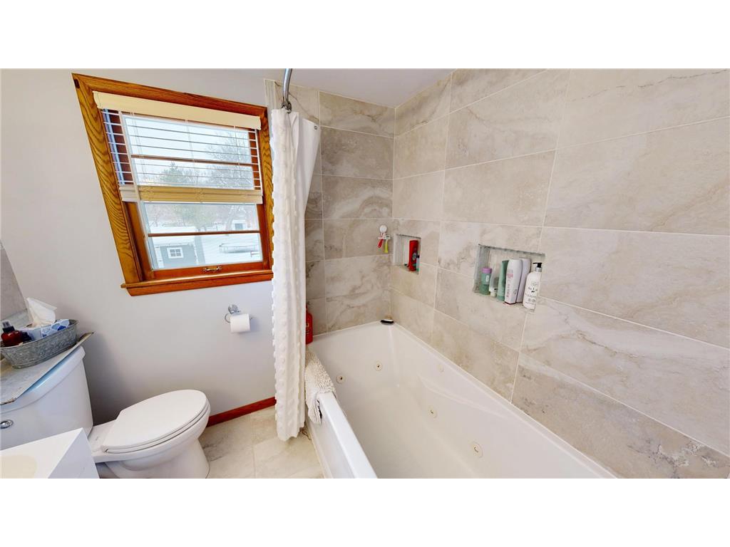 1210 Willmar Avenue SW Willmar MN 56201 7000031 image23