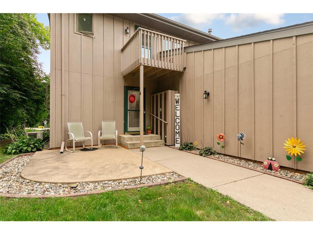 1210 Woodley Street E Northfield MN 55057 6598322 image1