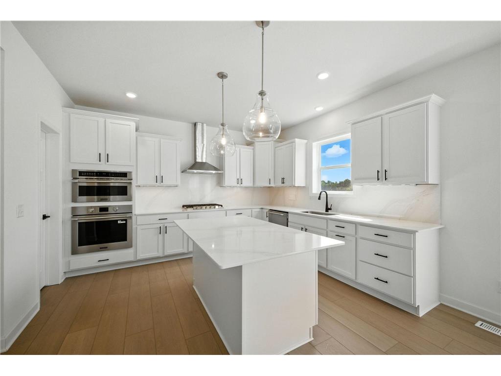 12102 Ivy Street Rogers MN 55374 6790608 image1