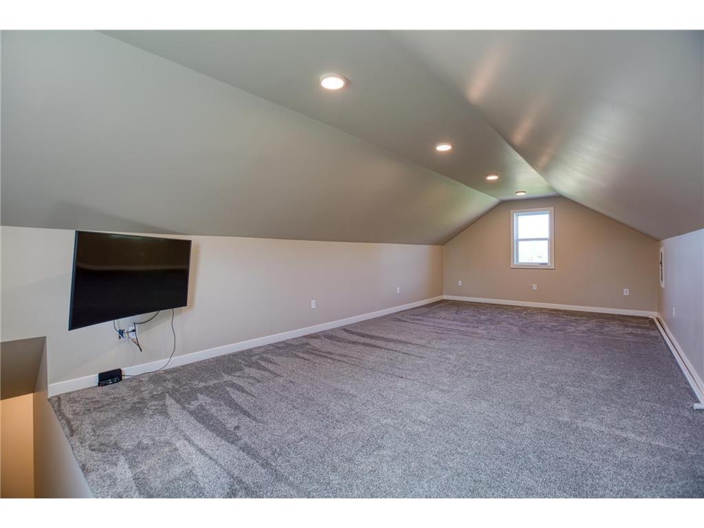 12103 275th Avenue NE Zimmerman MN 55398 7068489 image19
